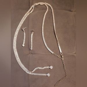 Windsor Necklace Earring Set